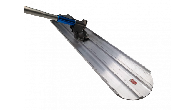 Fratacho Punta Redondeada; aluminio al magnesio de 1.8 x 0.2m; con mango telescopico en aluminio de 3.6m INDHOR